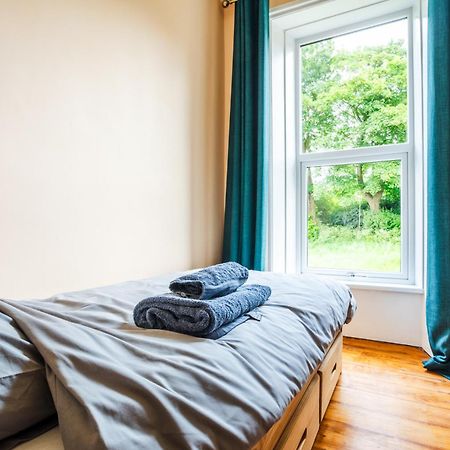 Holmfield House Villa Clayton West Bagian luar foto