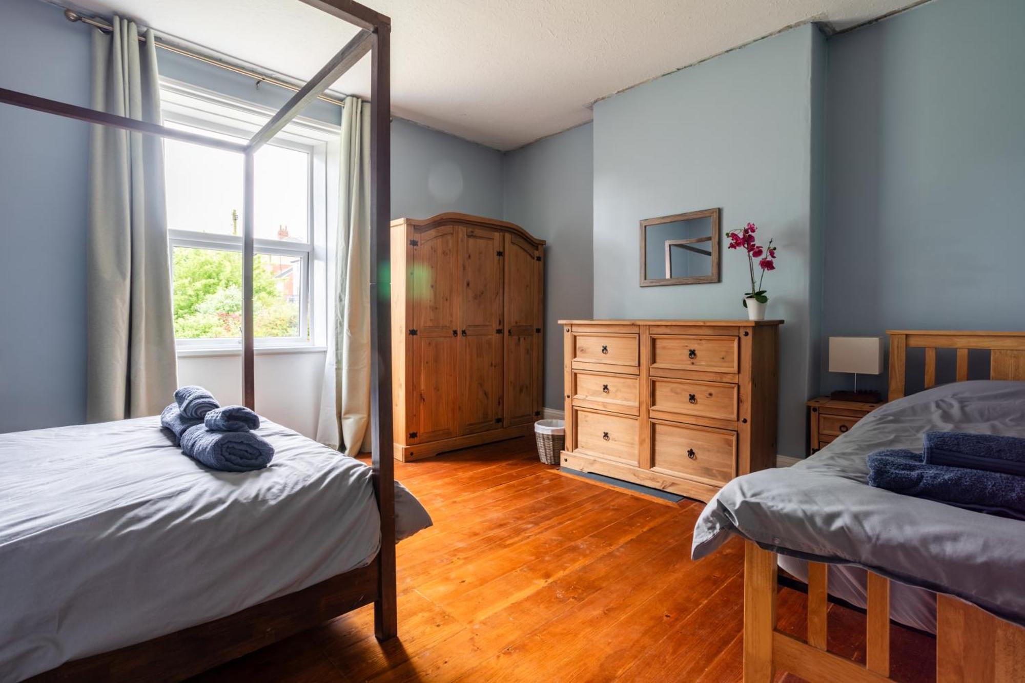 Holmfield House Villa Clayton West Bagian luar foto